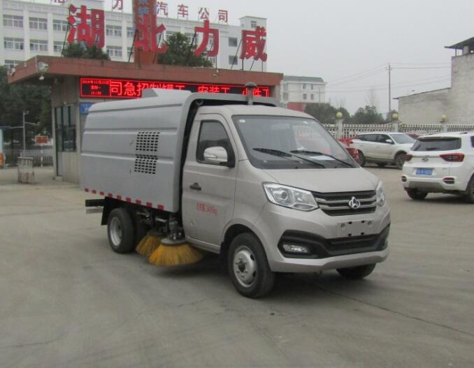 HLW5030TSL6SC型掃路車